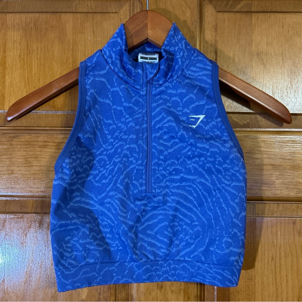 Gymshark Adapt Animal seamless Cropped 1/2  Zip Court Blue Sz S-EUC